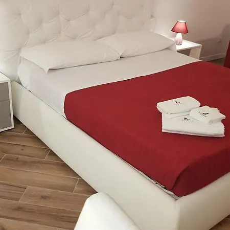 Gatti Konukevi Milano