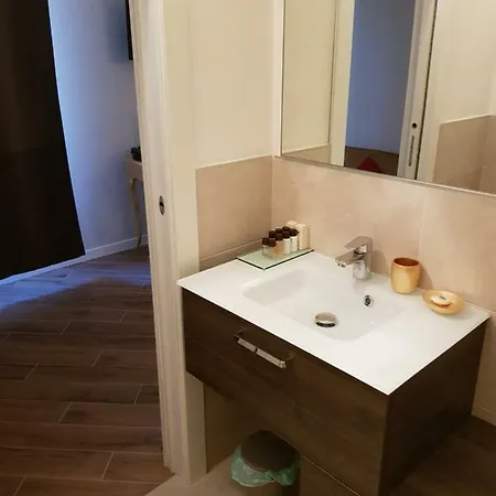 Gatti Konukevi Milano